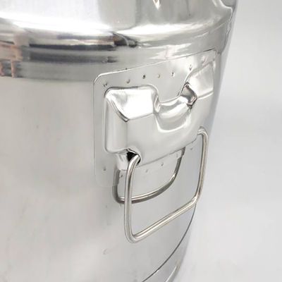 Gambar Produksi Susu SS304 30L Menggunakan Kaleng Susu Stainless Steel Dengan Tutup Tertutup