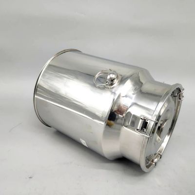 Penyimpanan Wine Farm Gunakan Wadah Susu Stainless Steel dengan tutup 11 Liter