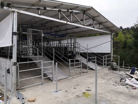 Tempat Pemerahan Susu Kambing Herringbone SUS304 yang Dapat Disesuaikan